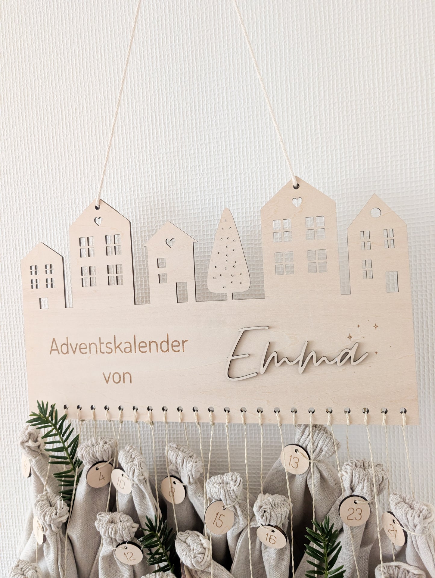 personalisierter Adventskalender mit Jutesäckchen zum Befüllen