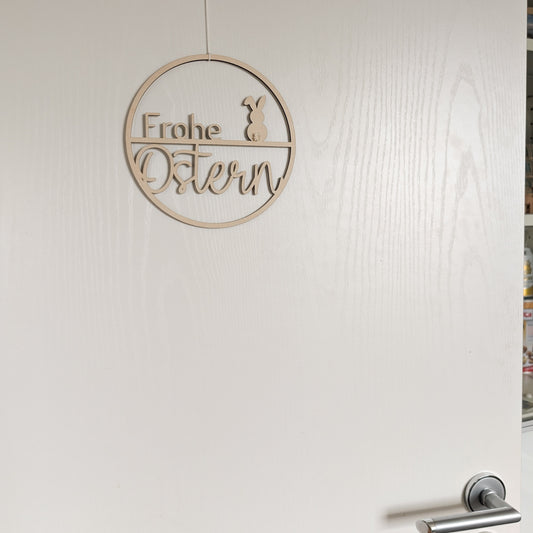 Holzkranz "Frohe Ostern" mit Häschen & Blume