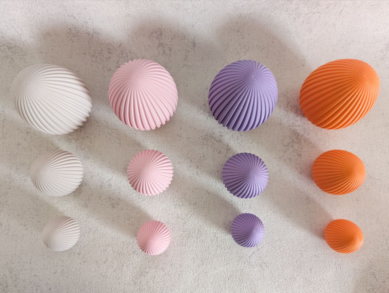 Ostereier mit minimalistischer Rillenstruktur | 3D-Druck